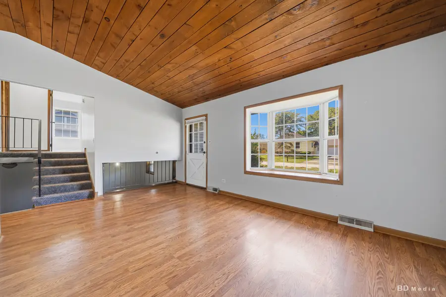 735 Bradley Avenue, Matteson, IL 60443 - #3