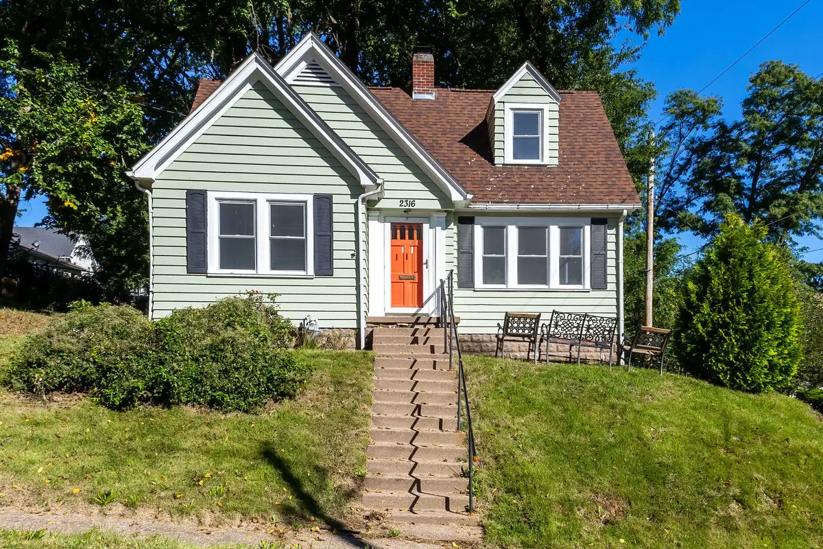 2316 East Street, Davenport, IA 52803 - #1