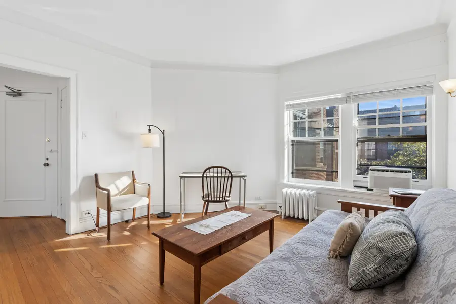 846 Hinman Avenue #3, Evanston, IL 60202 - #3