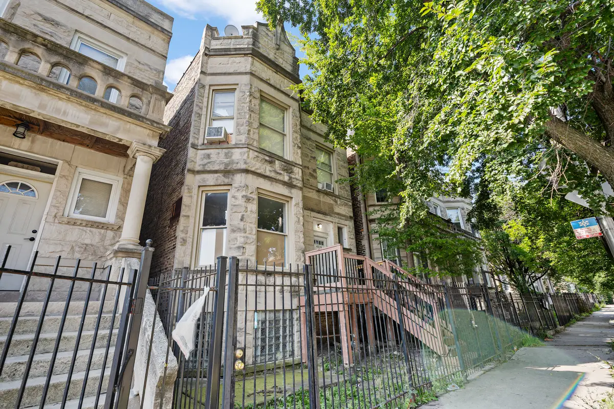 4319 W Jackson Boulevard, Chicago, IL 60624 - #1