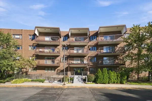 350 E Dundee Road #110, Buffalo Grove, IL 60089