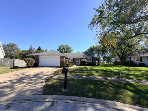 690 E Vicksburg Court, Bourbonnais, IL 60914