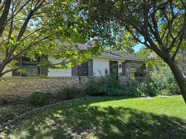 112 W Carol Avenue, Cortland, IL 60112
