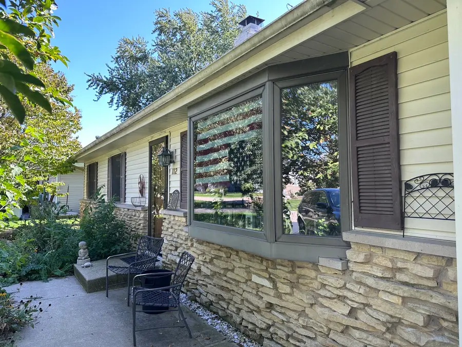 112 W Carol Avenue, Cortland, IL 60112 - #2
