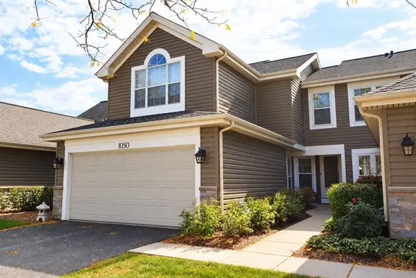 1050 Ridgefield Circle, Carol Stream, IL 60188