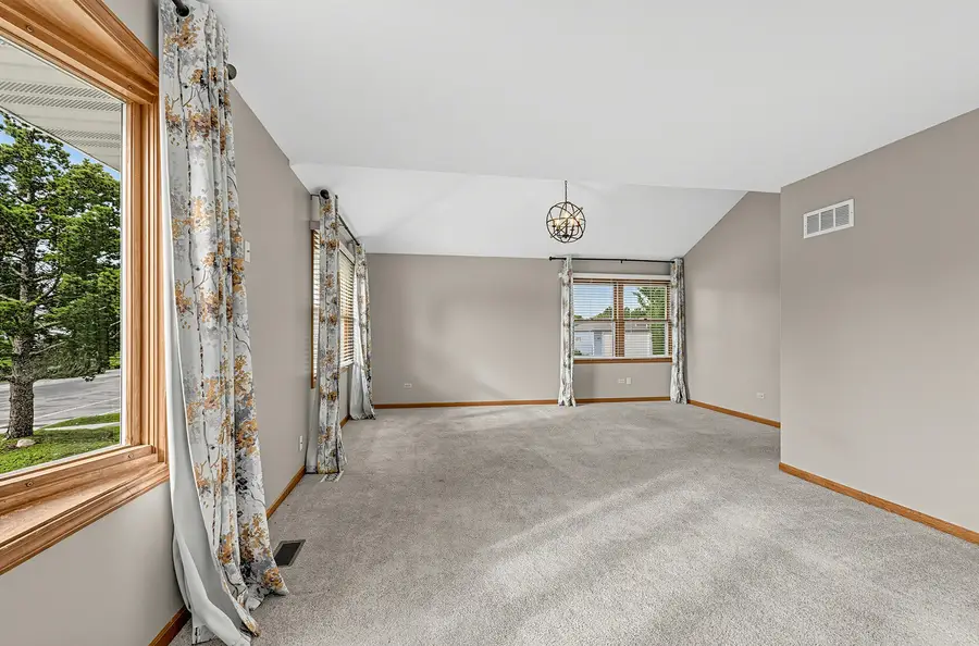 2817 Wake Island Drive, Joliet, IL 60435 - #3