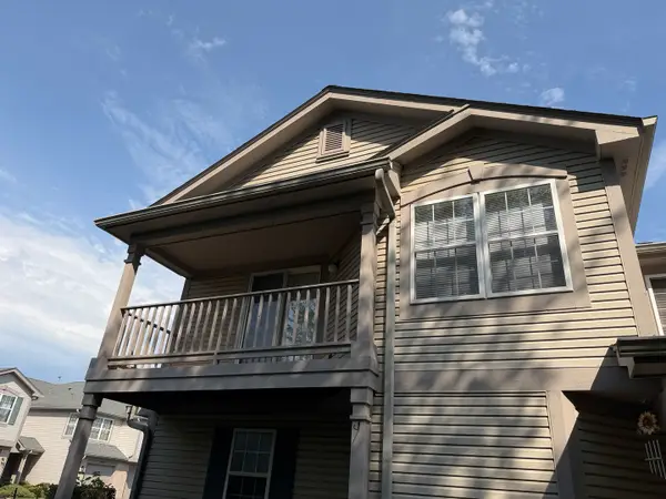 7107 S Stratton Lane #11-C-7107, Gurnee, IL 60031