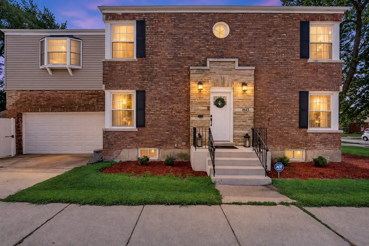 Address Withheld By Seller, Elmwood Park, IL 60707 - #1