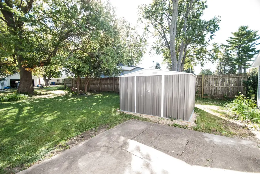 342 Beach Street S, Kewanee, IL 61443 - #3