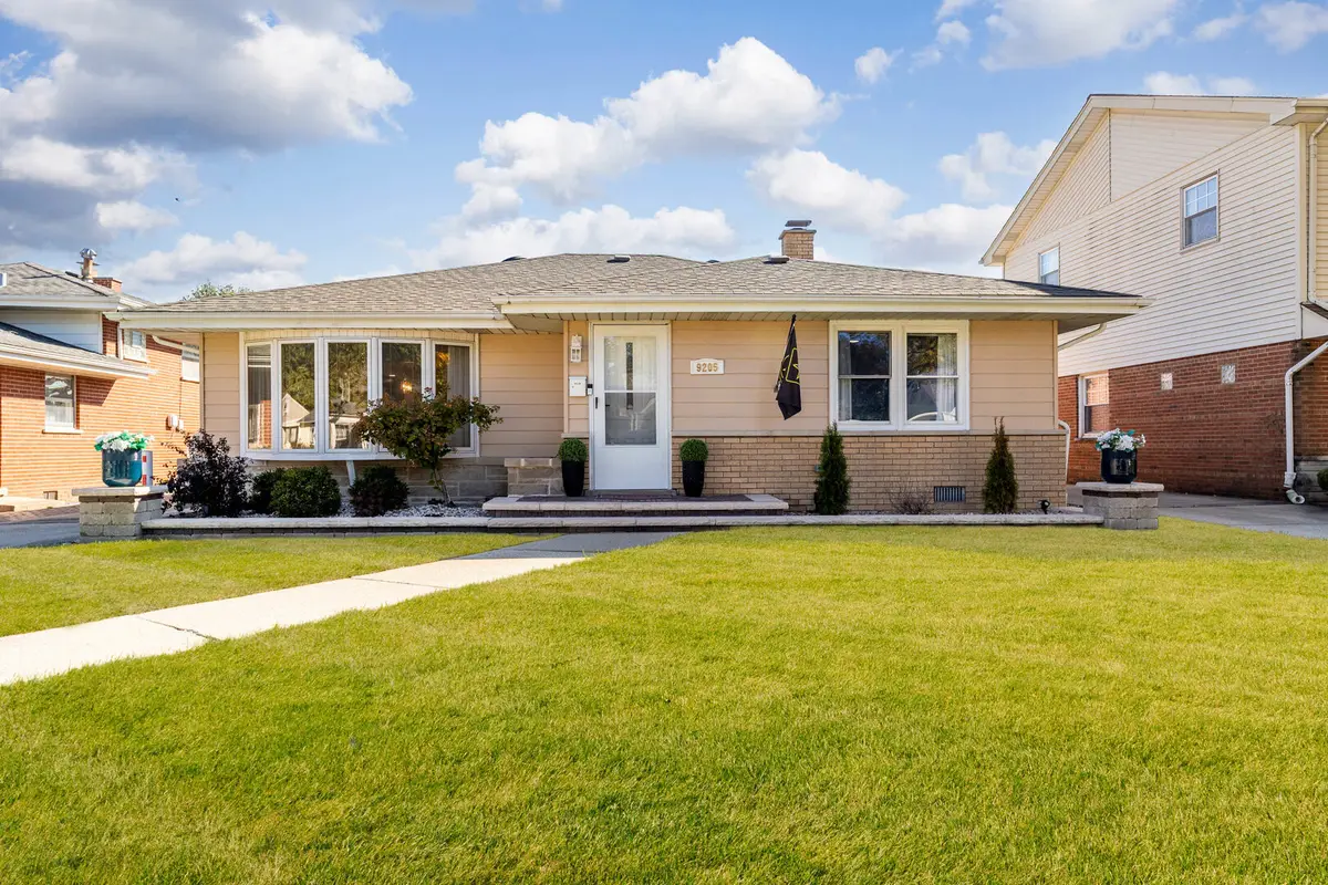 9205 Menard Avenue, Oak Lawn, IL 60453 - #1