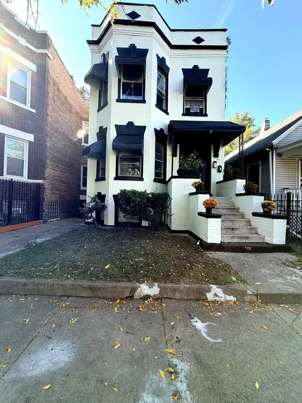 7430 S Evans Avenue, Chicago, IL 60619
