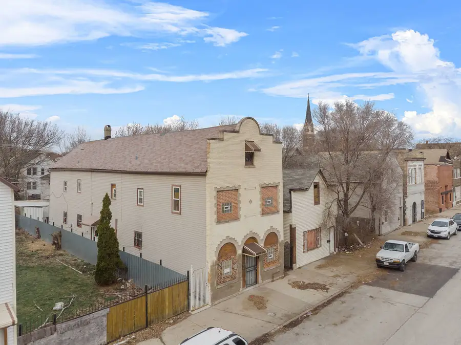 8420 S Burley Avenue, Chicago, IL 60617 - #2