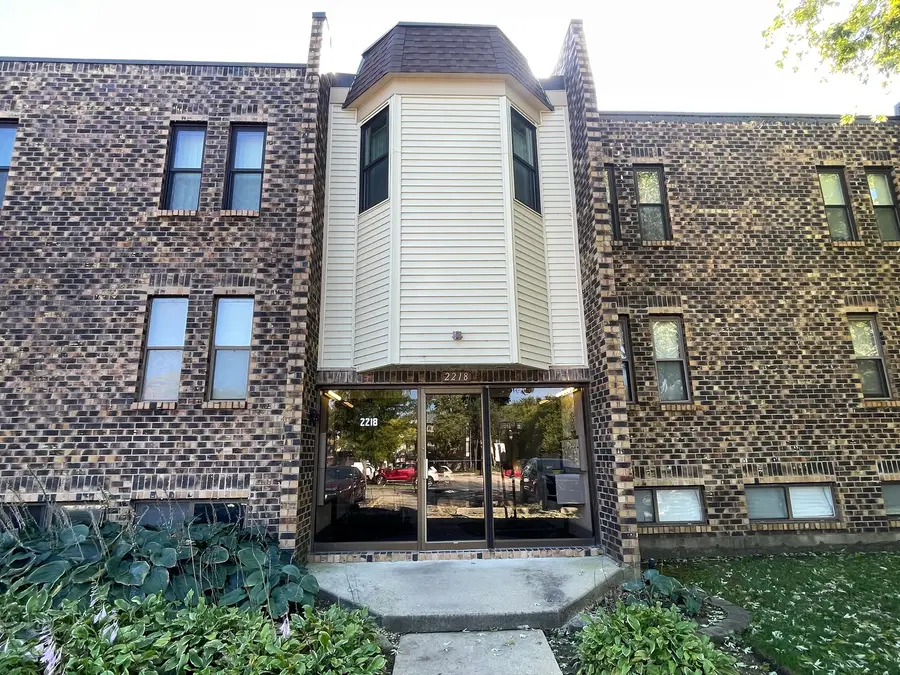 2218 Country Club Drive #22, Woodridge, IL 60517 - #2