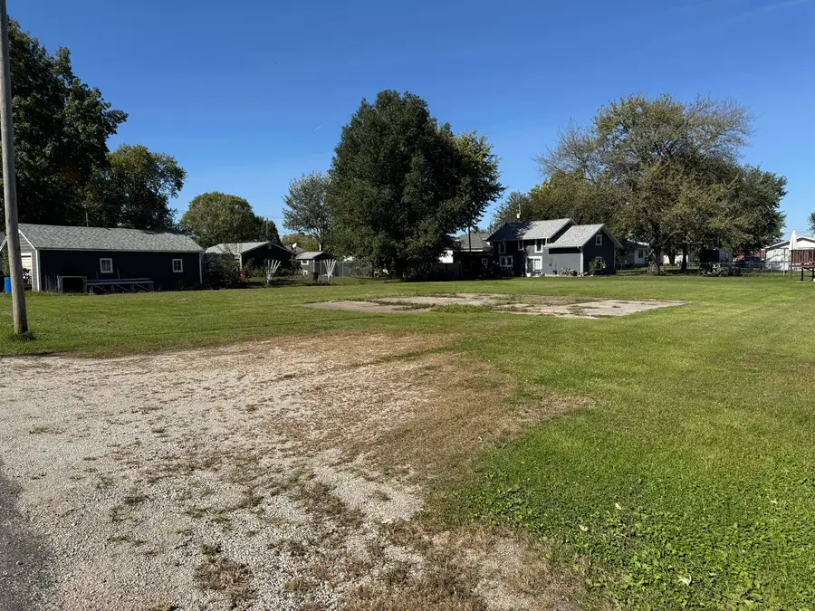 16315 2nd Avenue, East Moline, IL 61244 - #2