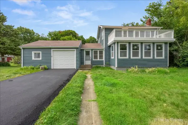 2608 Kashmiri Avenue, McHenry, IL 60050