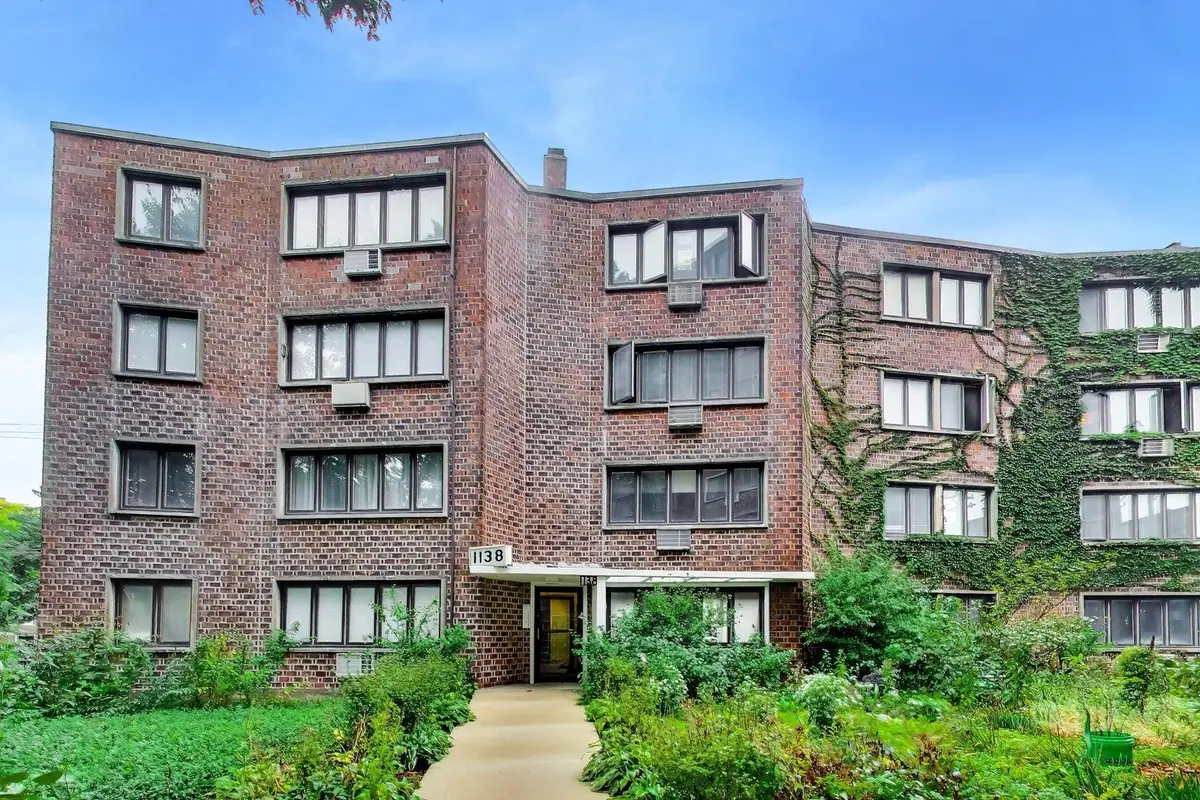1138 W Lunt Avenue #2B, Chicago, IL 60626 - #1