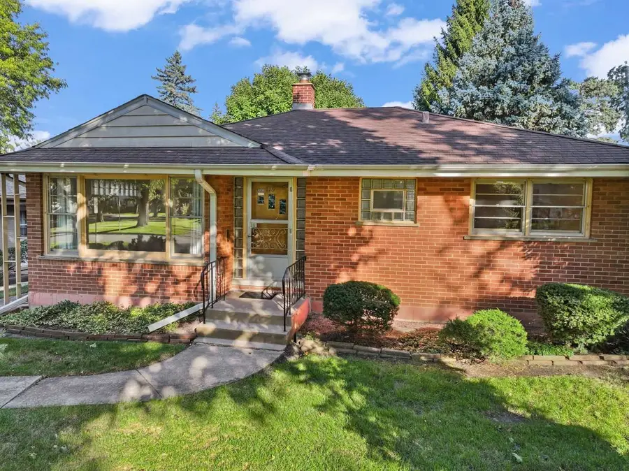 119 N Wille Street, Mount Prospect, IL 60056 - #3