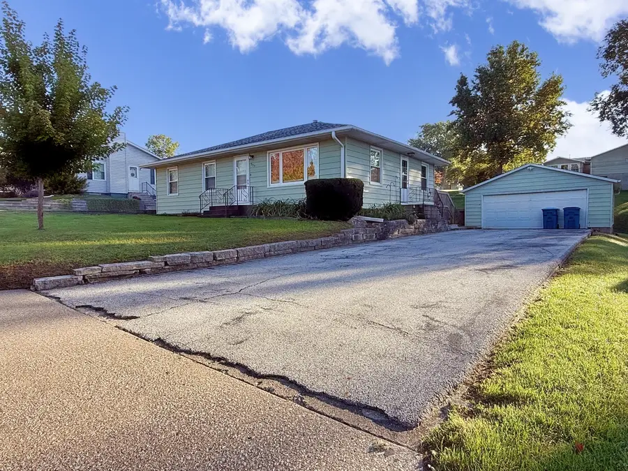 235 Cherry Court, Silvis, IL 61282 - #2