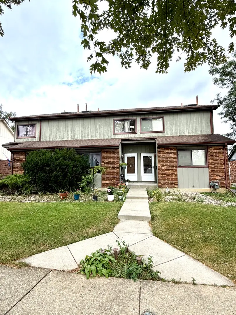 658 Rosner Drive, Roselle, IL 60172 - #1
