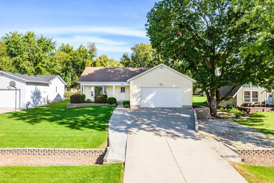 1620 Lake Holiday Drive, Lake Holiday, IL 60548 - #2