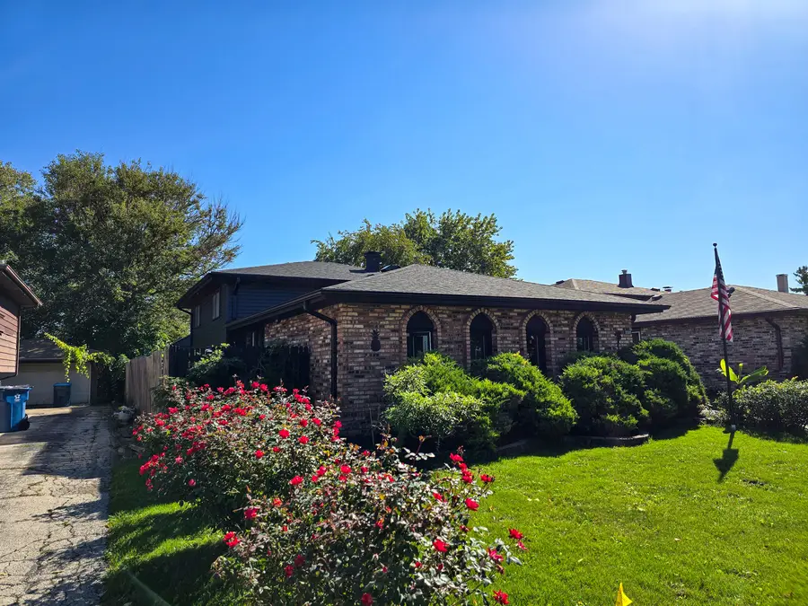 12215 S 45th Avenue, Alsip, IL 60803 - #3
