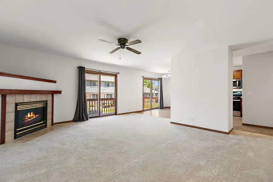 320 Woodridge Circle #B, South Elgin, IL 60177 - #3