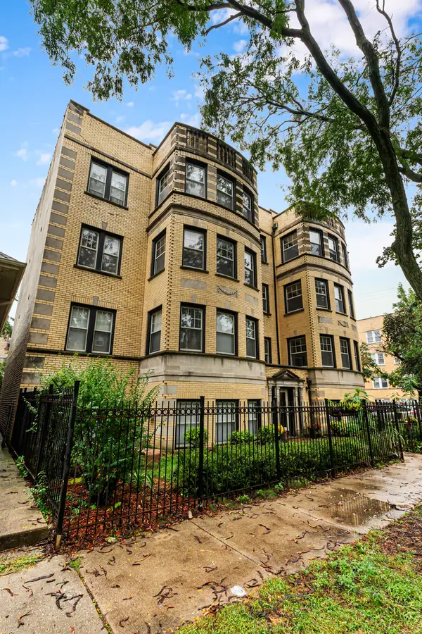 Address Withheld By Seller, Chicago, IL 60645