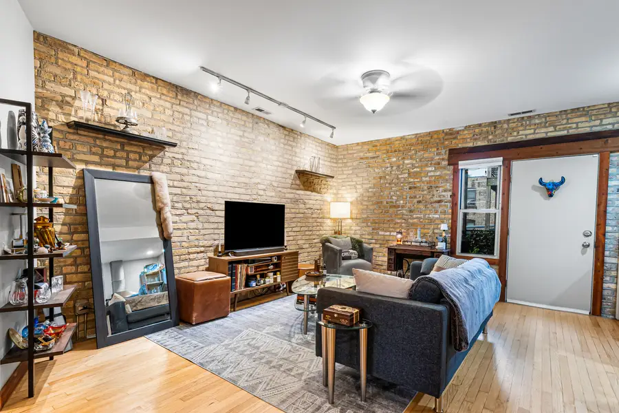 Address Withheld By Seller, Chicago, IL 60645 - #3