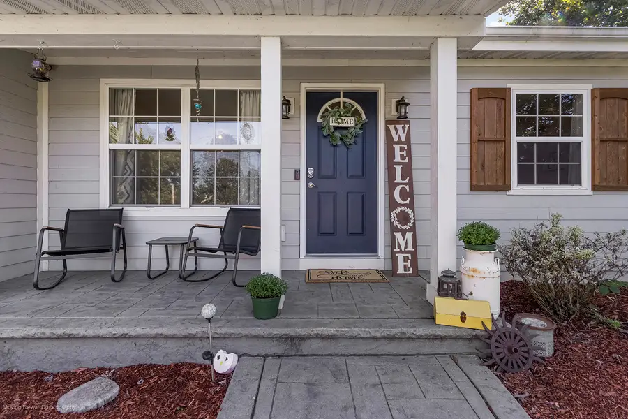 805 W Church Street, Sheridan, IL 60551 - #2