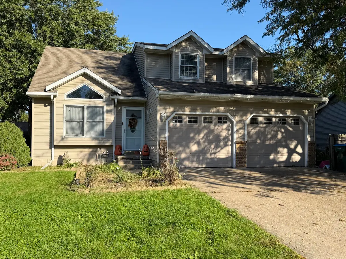 711 Marsha Lane, Rock Falls, IL 61071 - #1