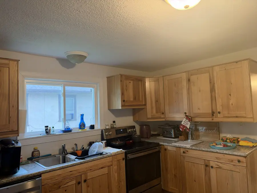 305 4th Avenue, Rock Falls, IL 61071 - #2
