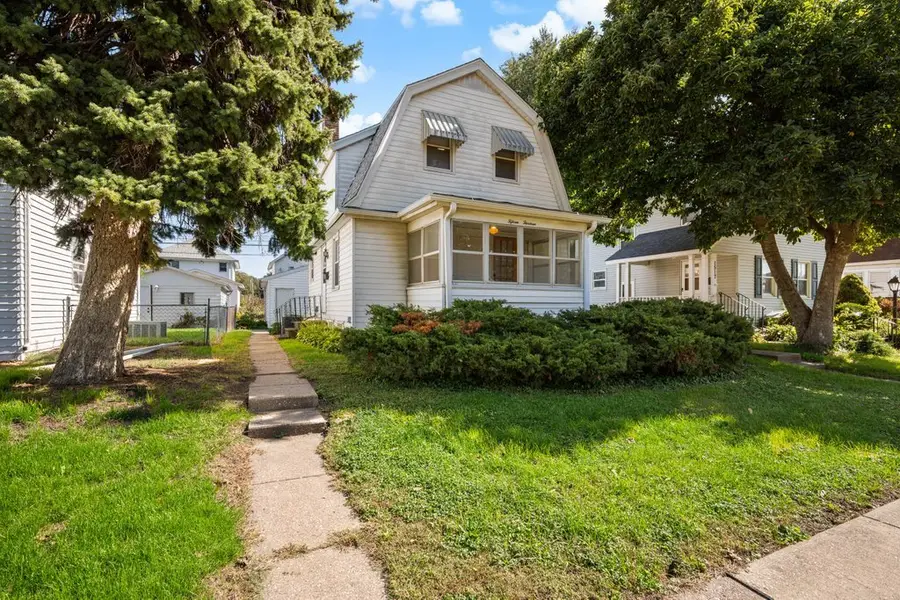 1513 41st Street, Rock Island, IL 61201 - #2
