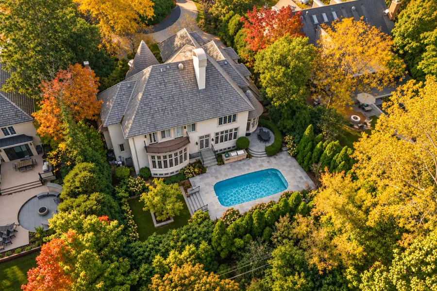 2313 Sheridan Road, Highland Park, IL 60035 - #2