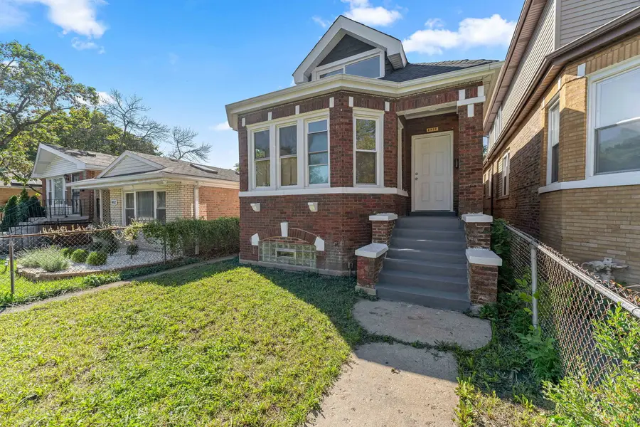8950 S Lowe Avenue S, Chicago, IL 60620 - #2