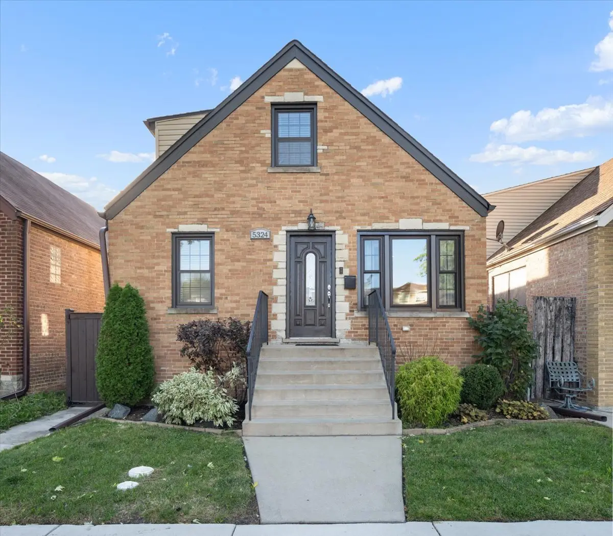 5324 N Laramie Avenue, Chicago, IL 60630 - #1
