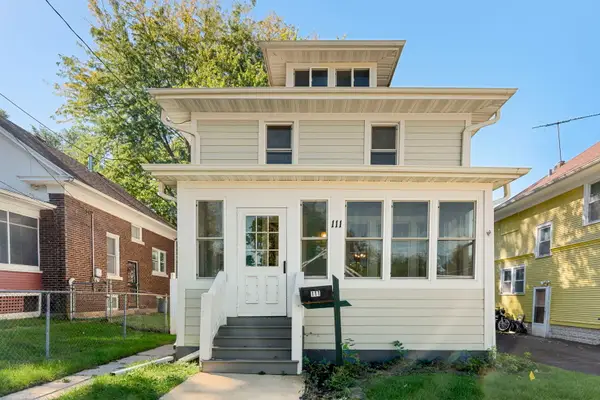 111 Warren Avenue, Aurora, IL 60505