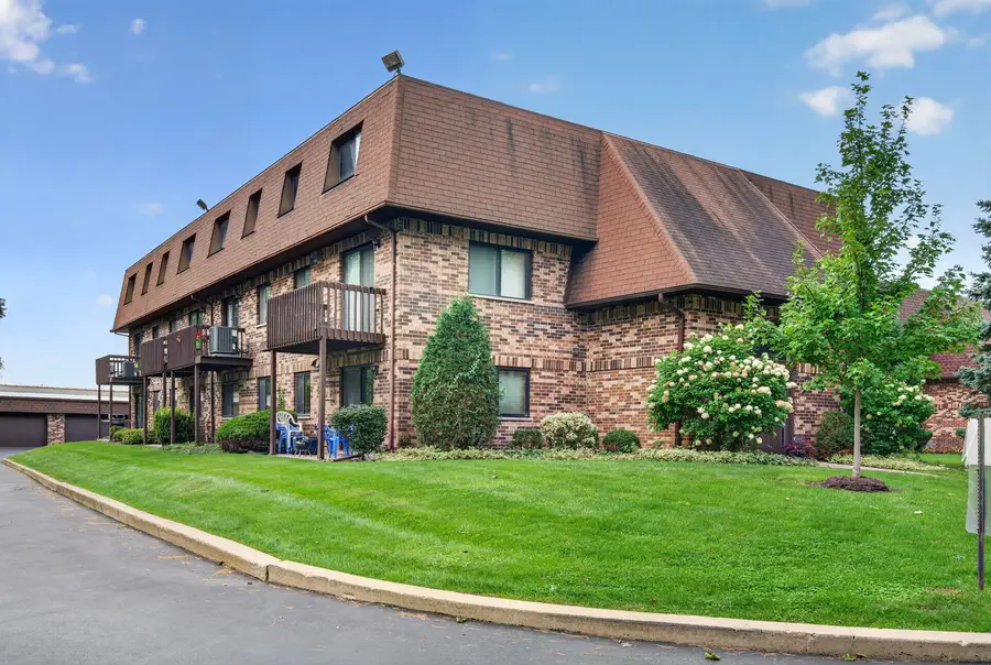 177 Uteg Street #104C, Crystal Lake, IL 60014 - #2