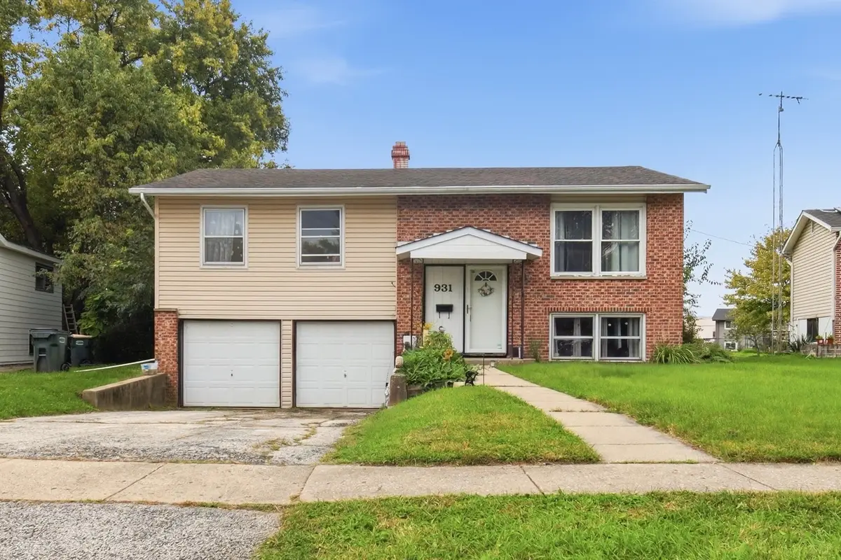 931 Bonniebrook Avenue, Mundelein, IL 60060 - #1