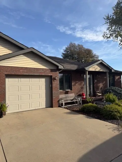315 E 7th Street #N1, Gridley, IL 61744 - #1