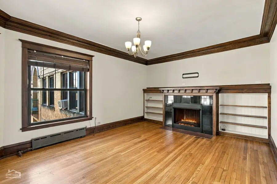 5520 S Cornell Avenue #3S, Chicago, IL 60637 - #2