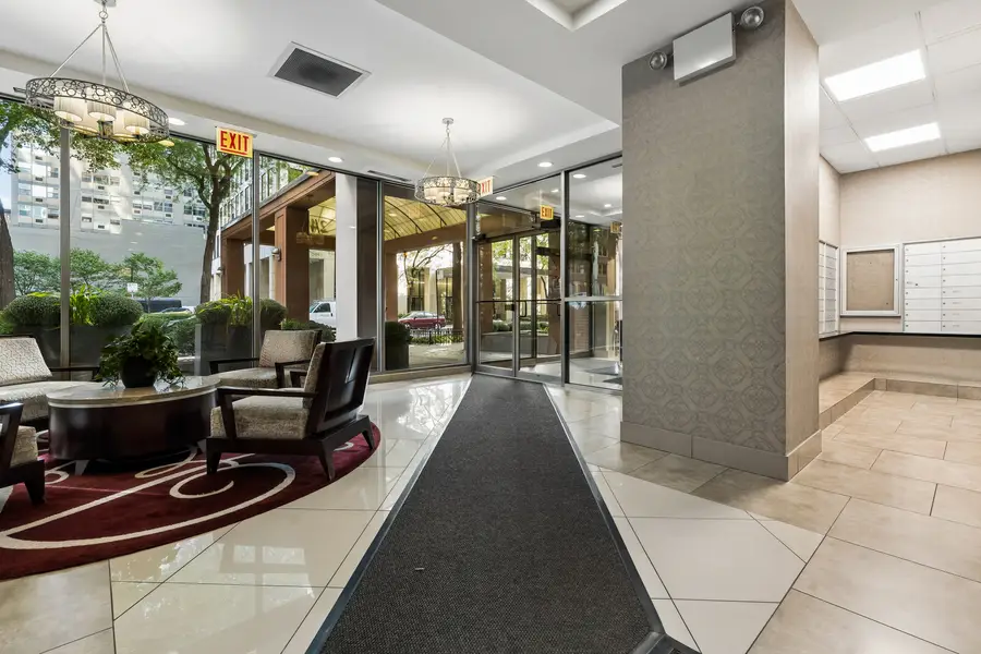 247 E Chestnut Street #1601, Chicago, IL 60611 - #2