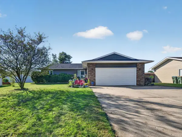 155 W Fox Street, Coal City, IL 60416