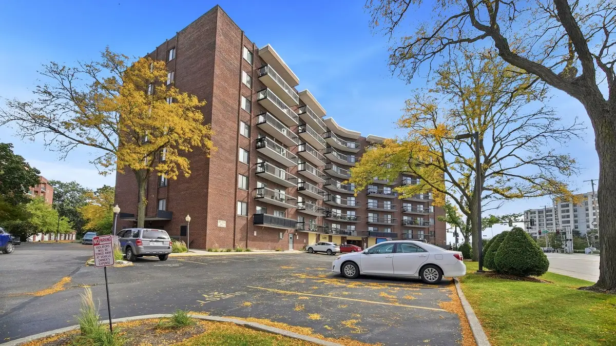 711 S River Road #603, Des Plaines, IL 60016 - #1
