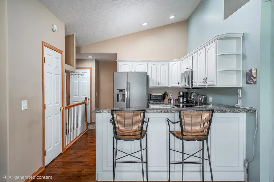5033 Red Fox Road, Bettendorf, IA 52722 - #3