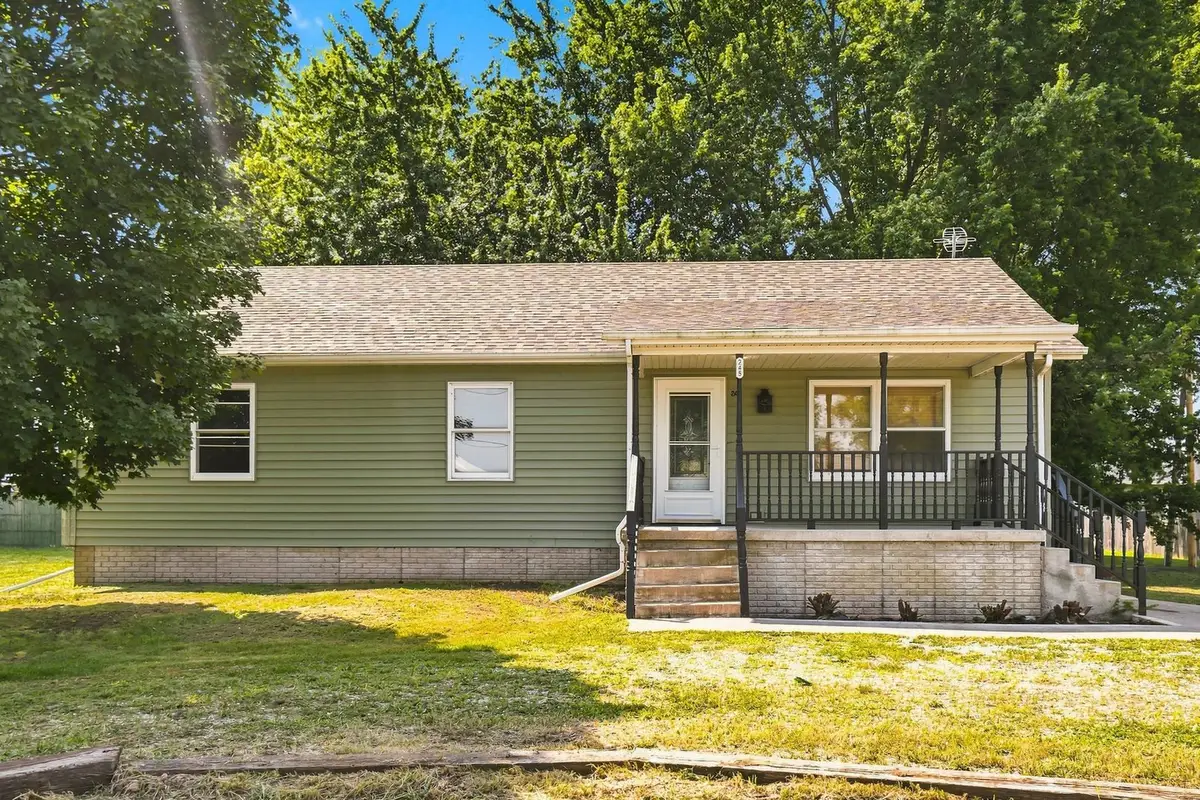 245 1st Street, Charlotte, IA 52731 - #1