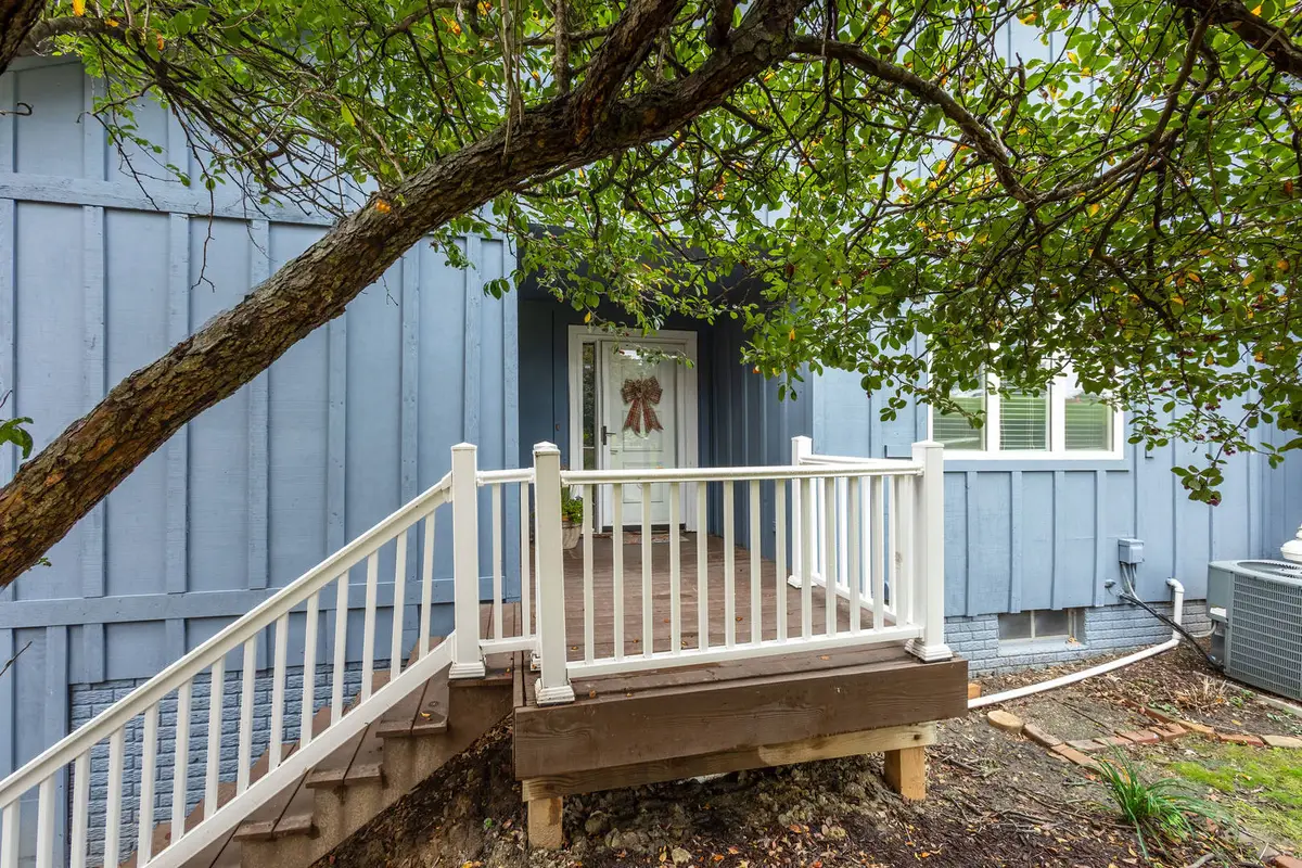 6401 Utica Ridge Road #12, Davenport, IA 52807 - #1
