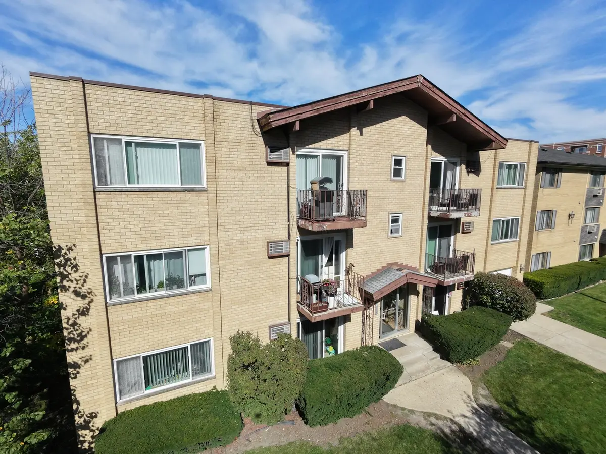 1354 E Washington Street #102, Des Plaines, IL 60016 - #1