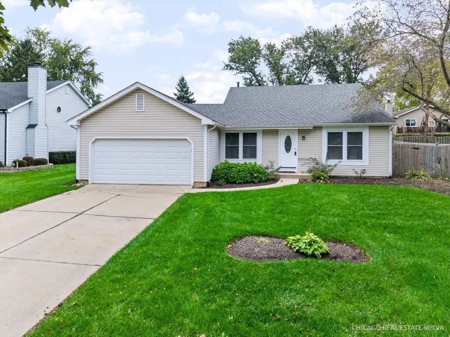 985 Ridgewood Lane, Crystal Lake, IL 60014 - #2