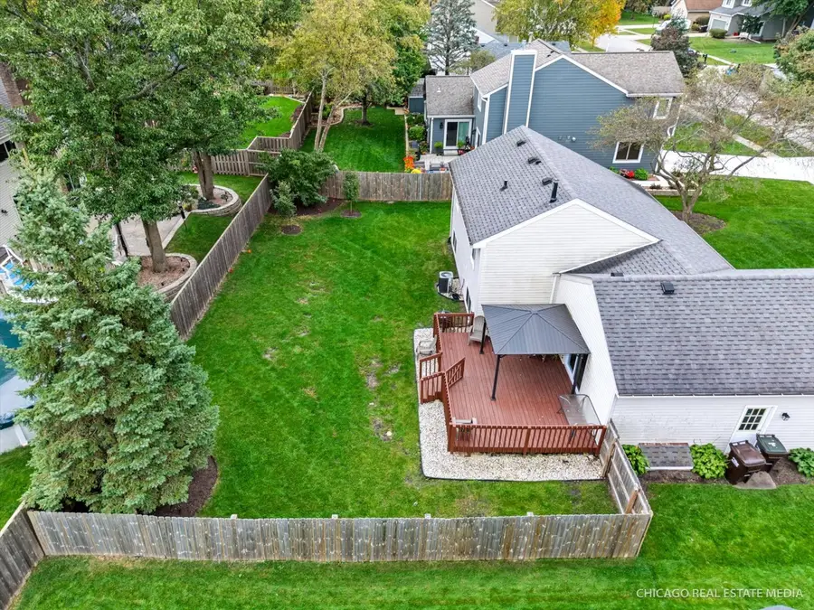 985 Ridgewood Lane, Crystal Lake, IL 60014 - #3
