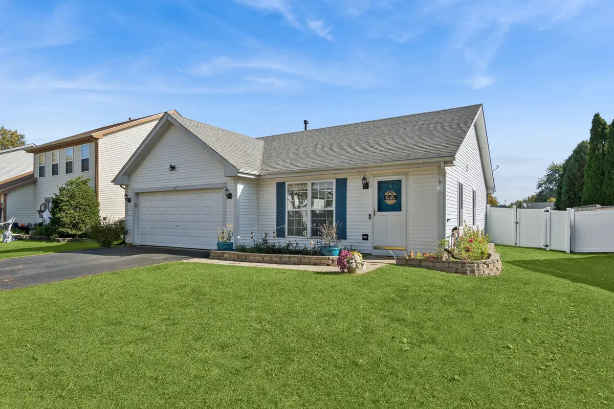 156 Sycamore Avenue, Streamwood, IL 60107 - #1